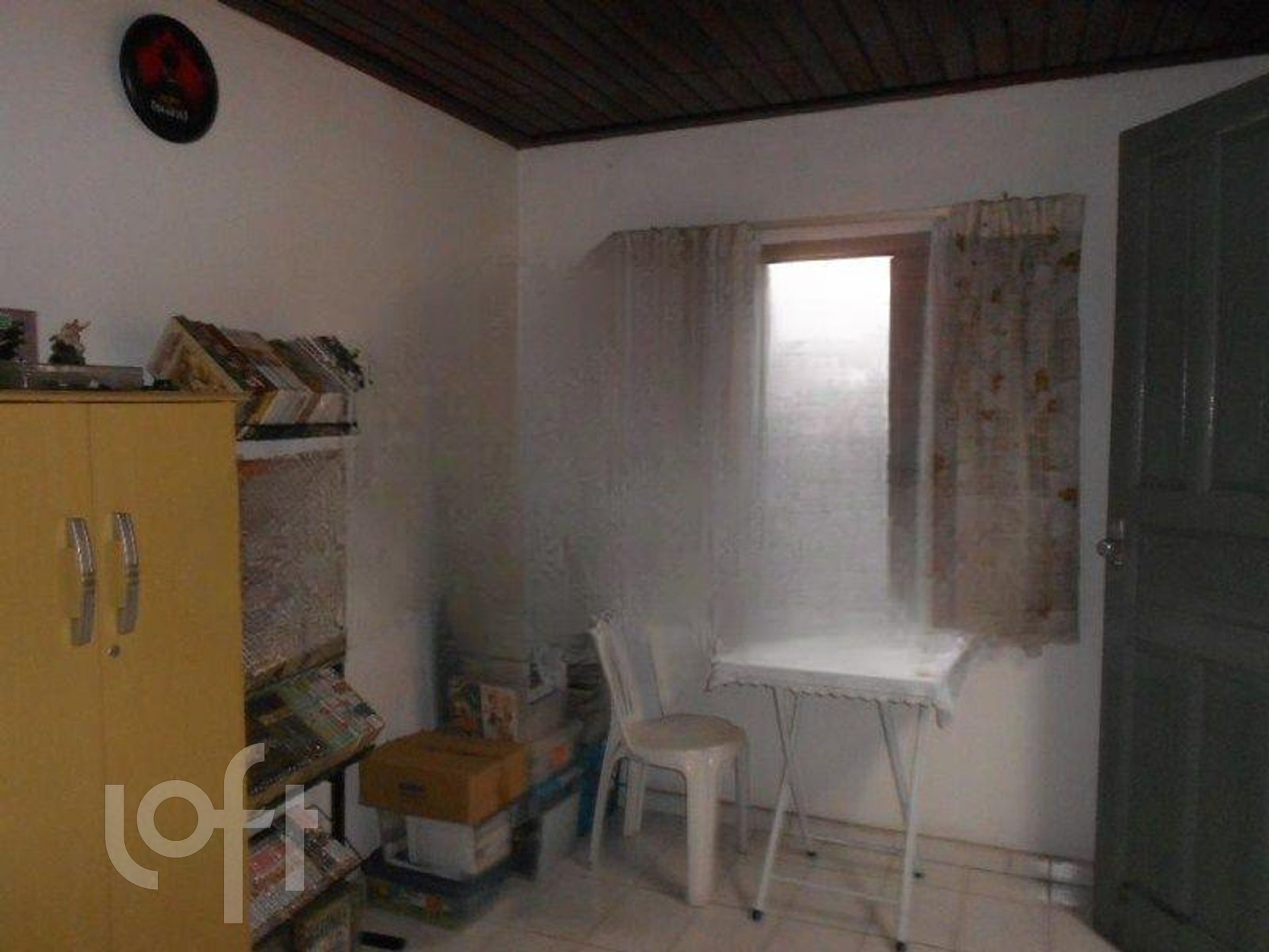 Casa à venda com 3 quartos, 200m² - Foto 26