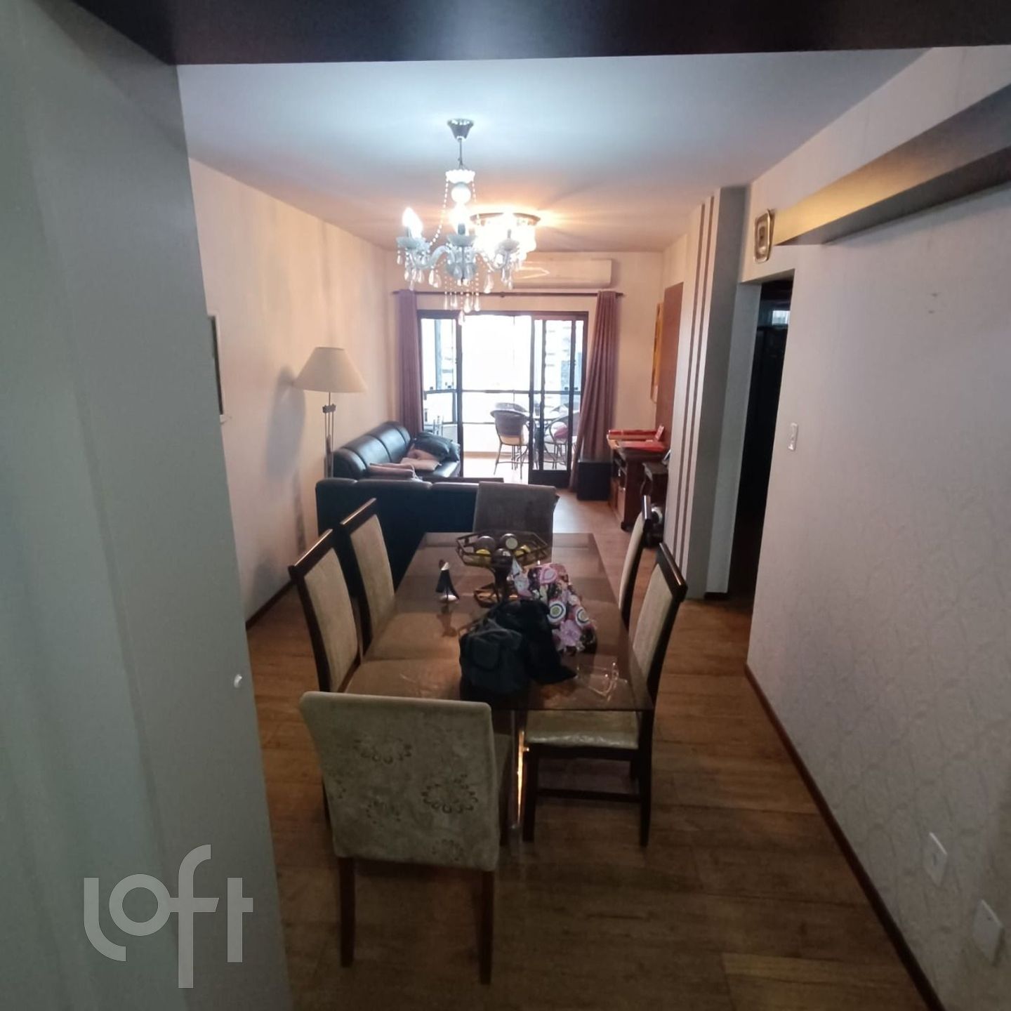 Apartamentos com 146m², 3 quartos, 1 suíte, 1 garagem, no bairro Centro em Balneário Camboriú
