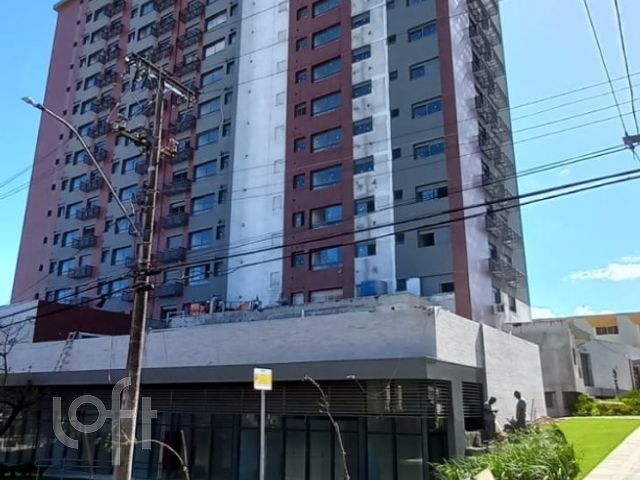 Apartamento com 83m², 3 dormitórios, 1 suíte, 2 vagas, Vila Ipiranga em Porto Alegre