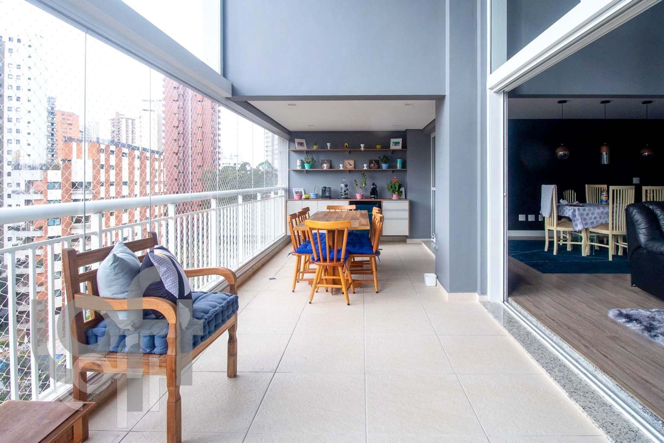 Apartamento à venda com 4 quartos, 238m² - Foto 9