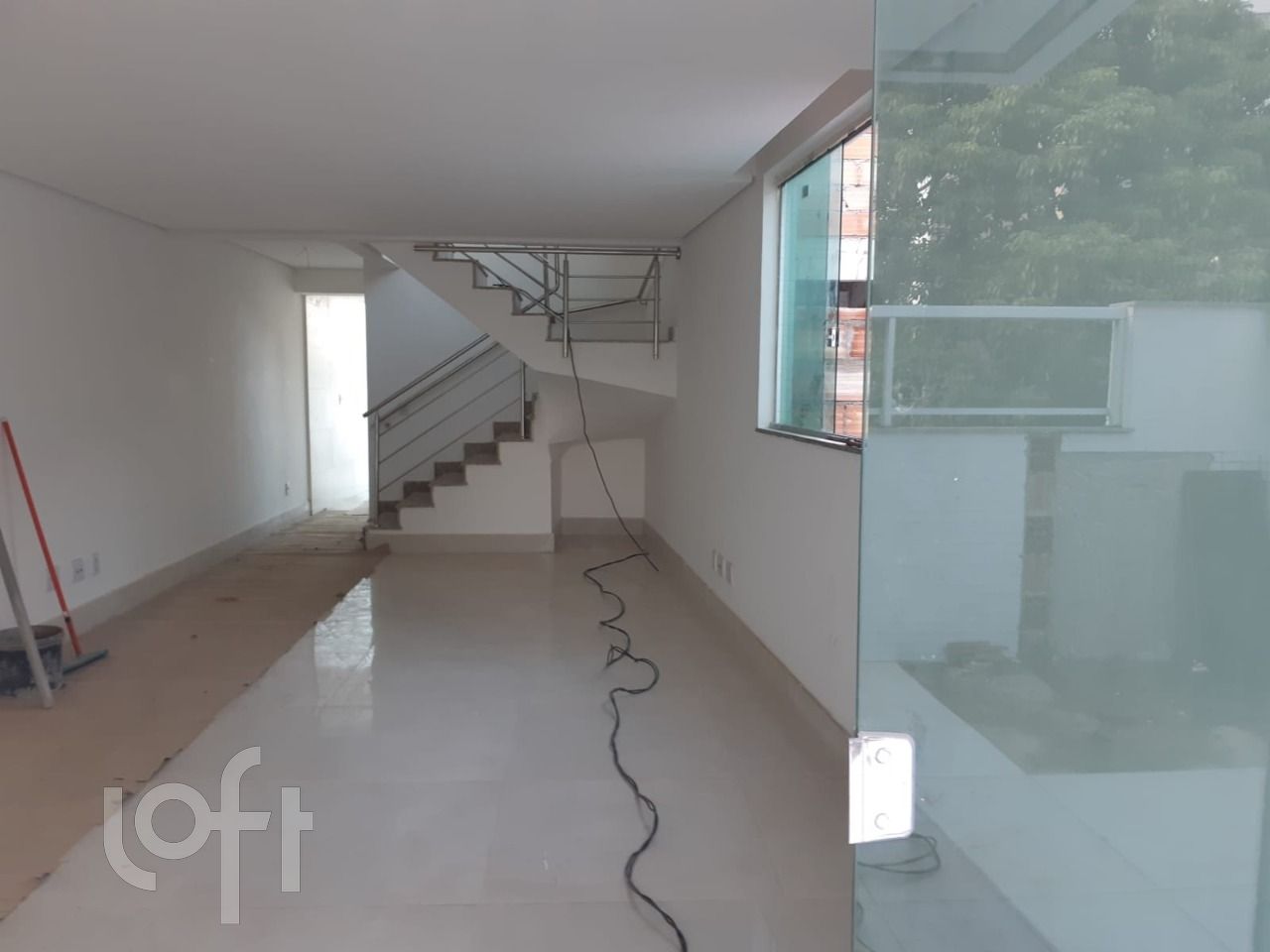 Apartamento à venda com 3 quartos, 154m² - Foto 1