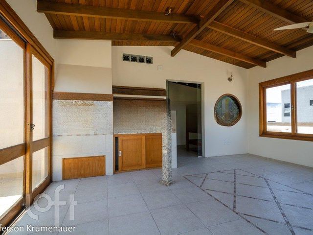 Apartamento com 226m², 3 dormitórios, 1 suíte, 2 vagas, Rio Branco em Porto Alegre