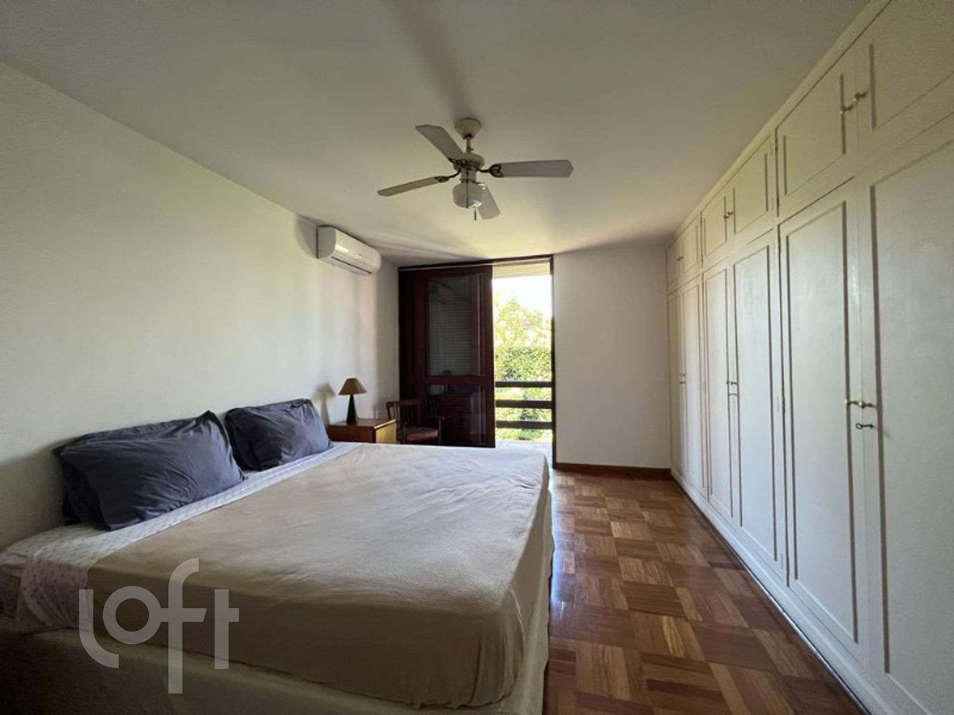 Casa à venda com 4 quartos, 345m² - Foto 15