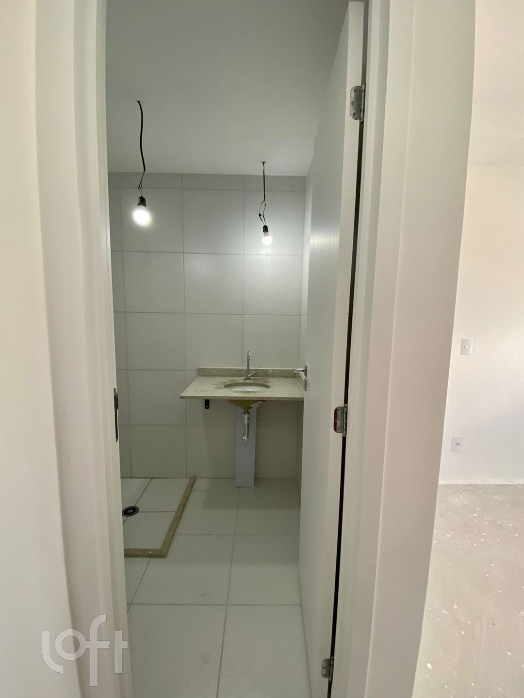 Apartamento à venda com 2 quartos, 60m² - Foto 29