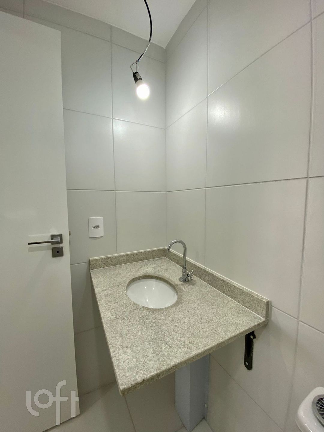 Apartamento à venda com 2 quartos, 60m² - Foto 27