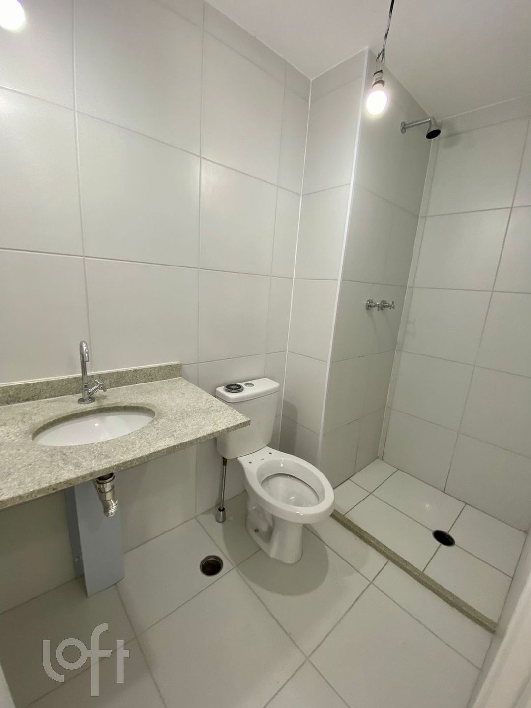 Apartamento à venda com 2 quartos, 60m² - Foto 25