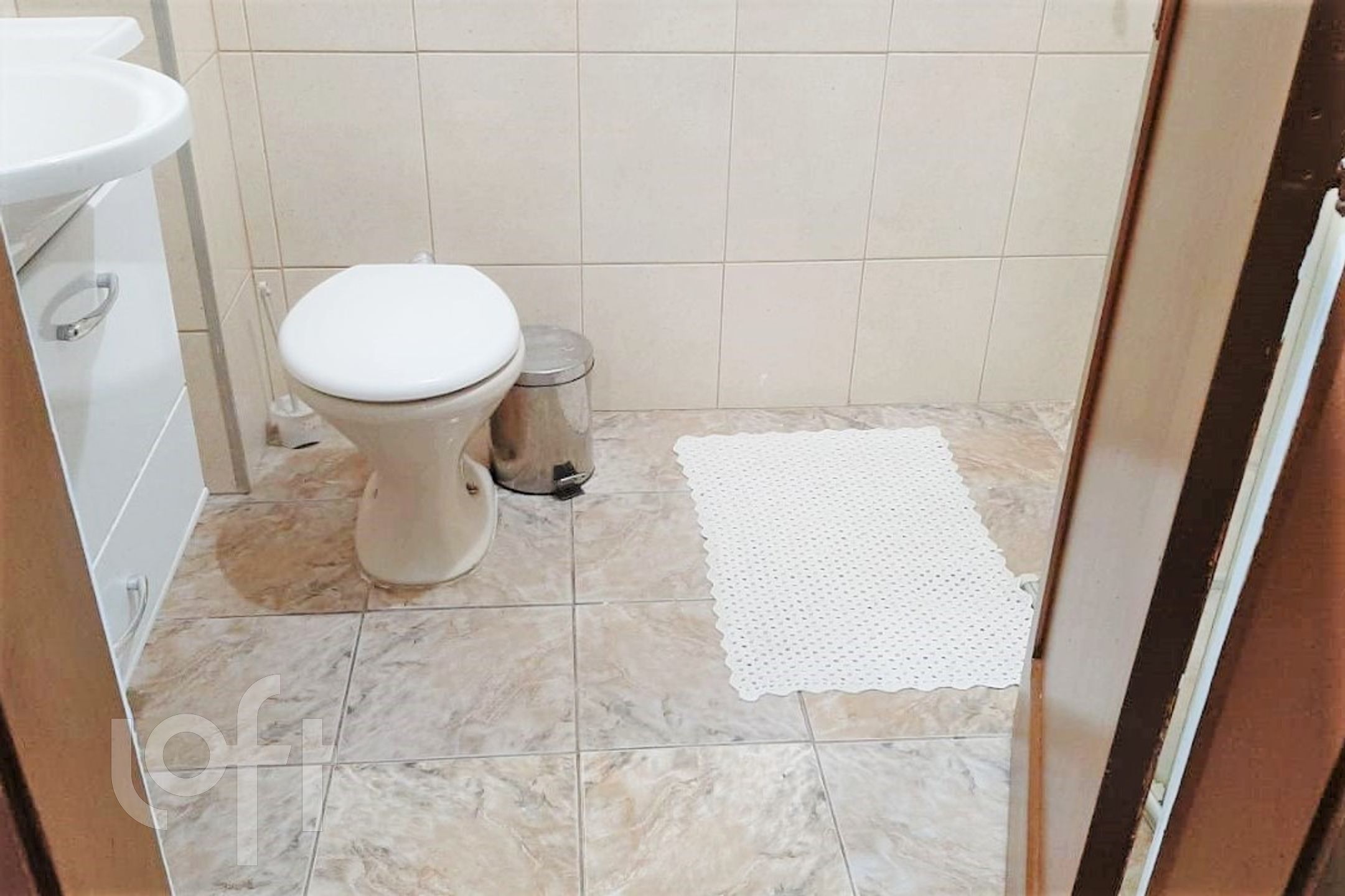 Apartamento à venda com 2 quartos, 80m² - Foto 4