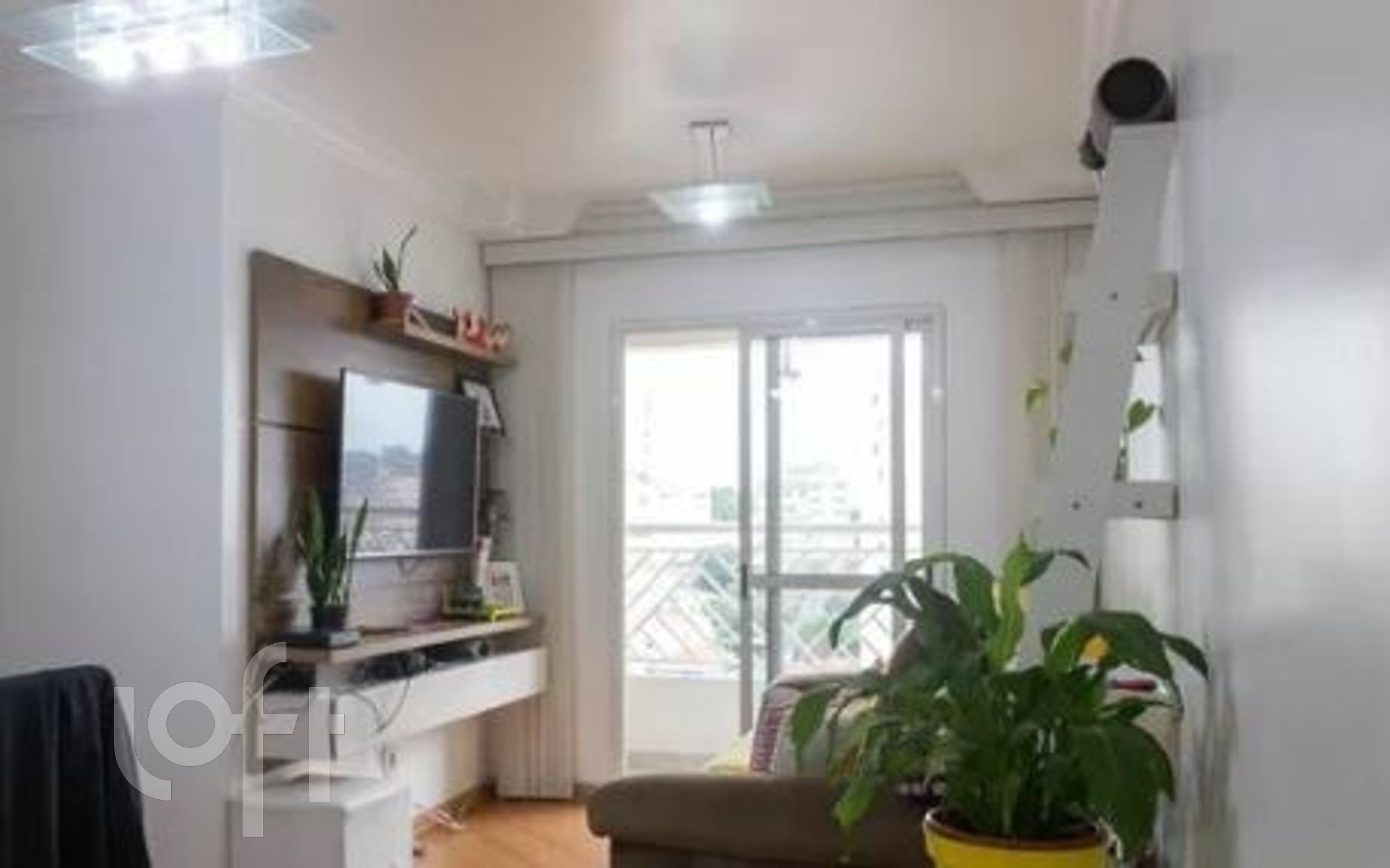 Apartamento à venda com 3 quartos, 78m² - Foto 1