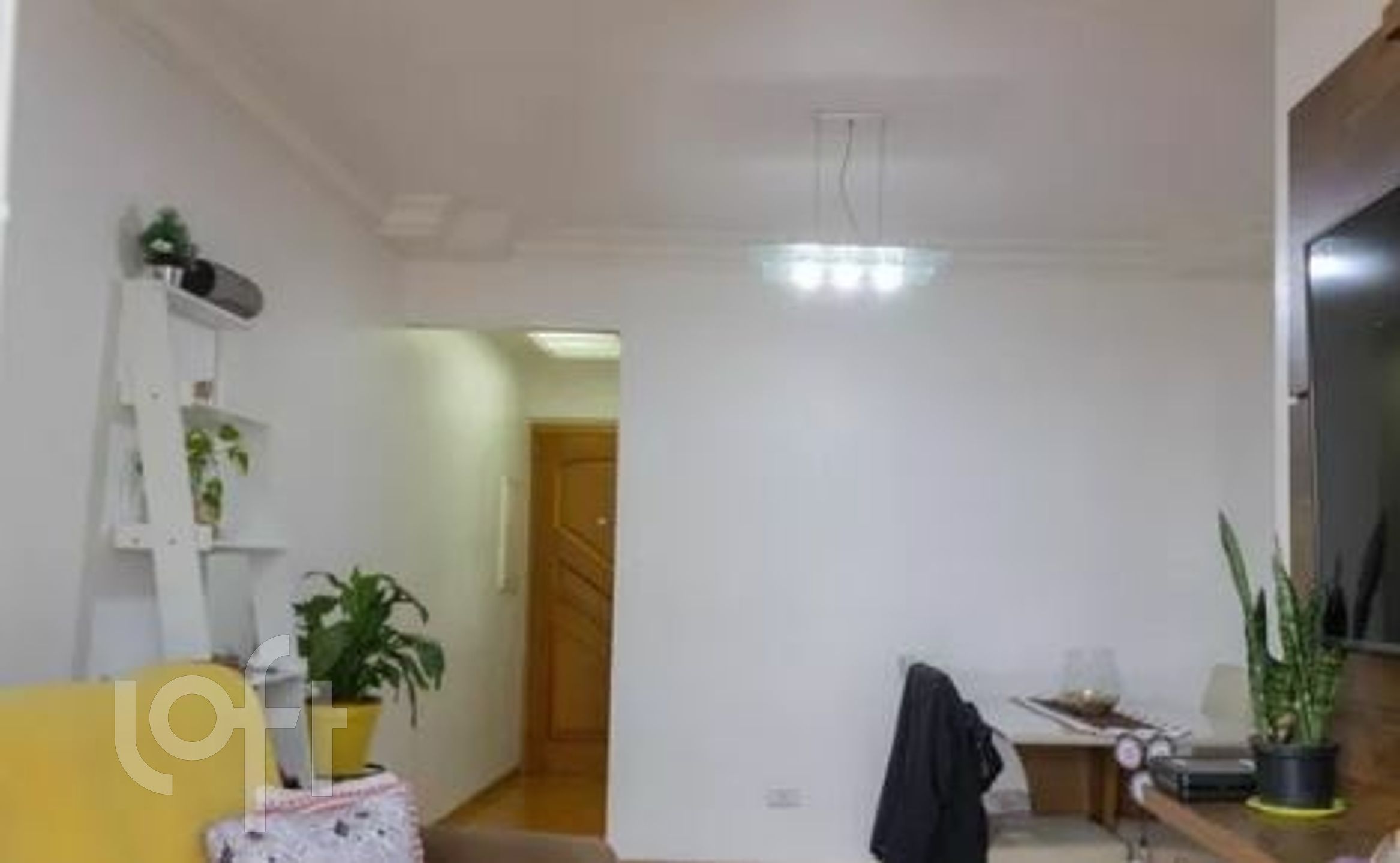 Apartamento à venda com 3 quartos, 78m² - Foto 2