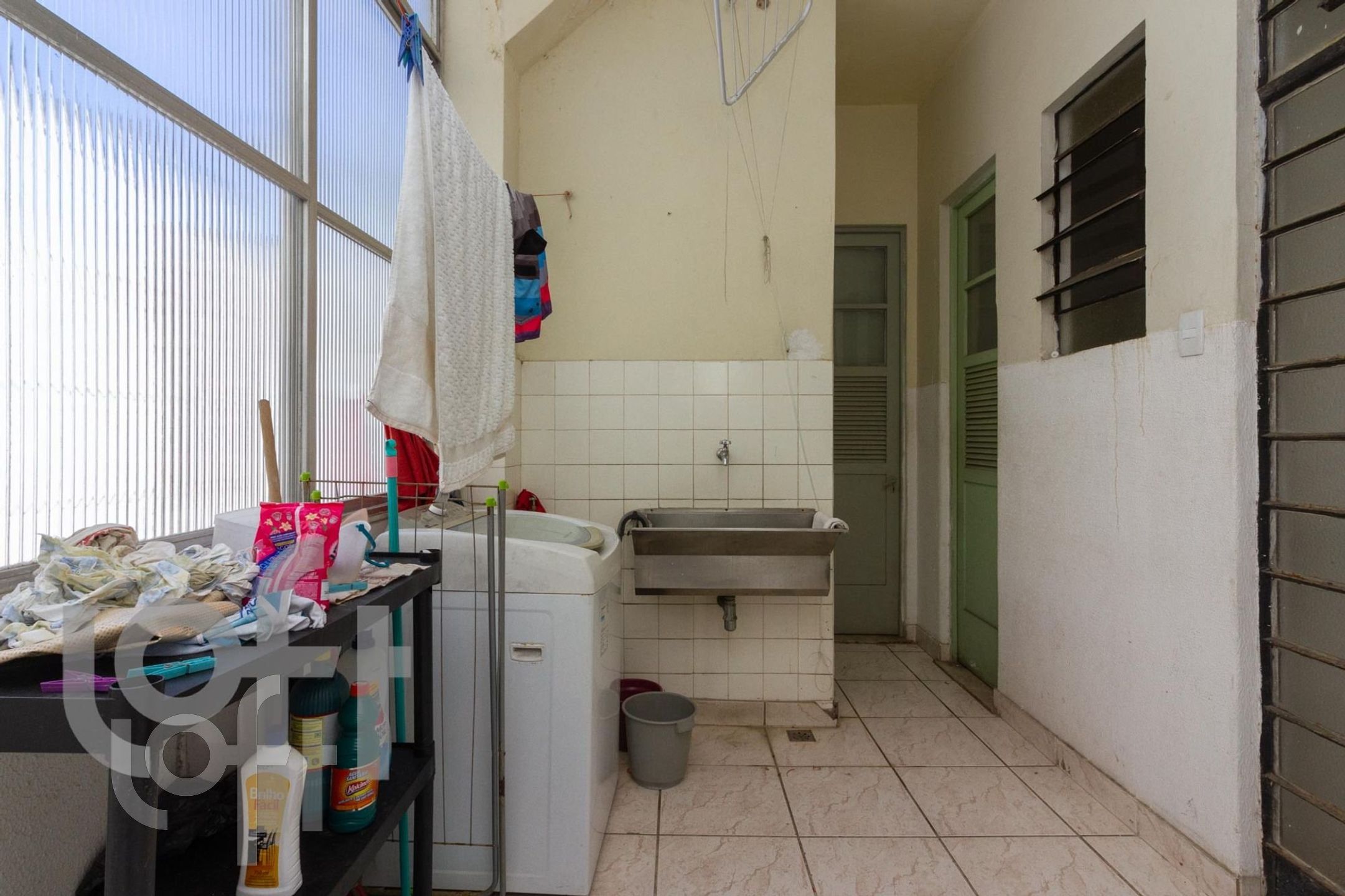 Apartamento à venda com 4 quartos, 350m² - Foto 15