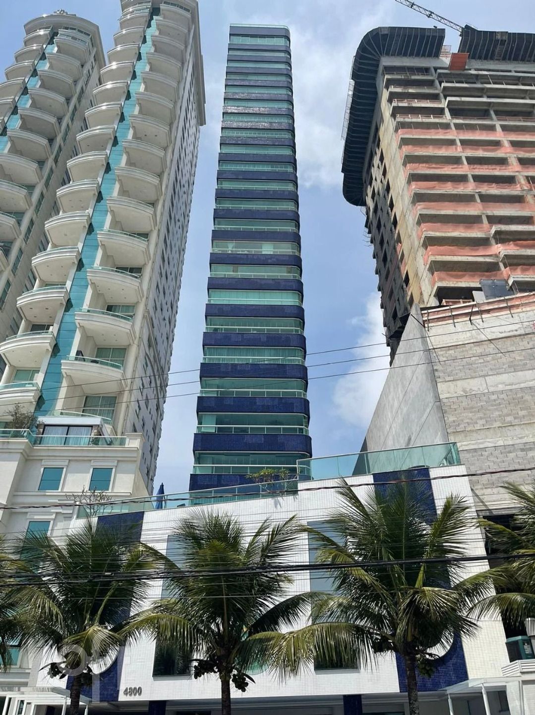 Apartamentos com 206m², 3 quartos, 3 suítes, 3 garagens, no bairro Barra Sul em Balneário Camboriú