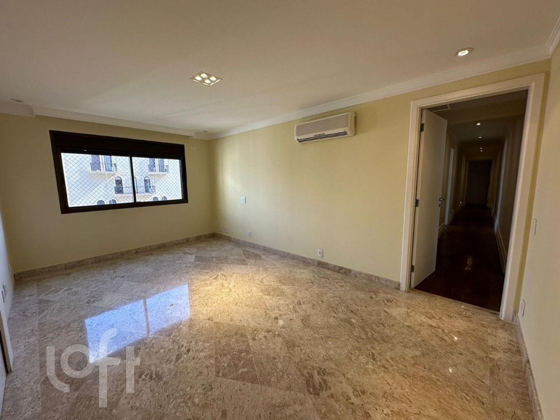 Apartamento à venda com 4 quartos, 360m² - Foto 9