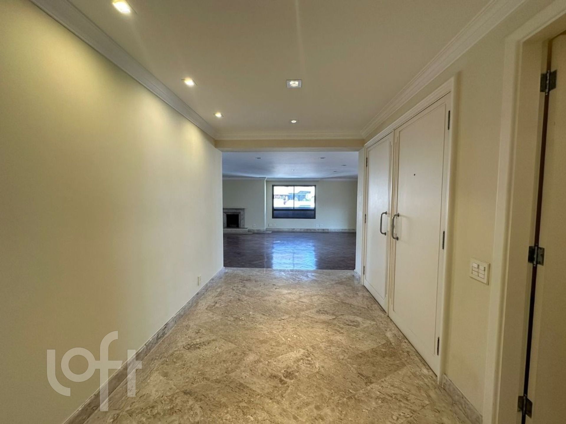 Apartamento à venda com 4 quartos, 360m² - Foto 10