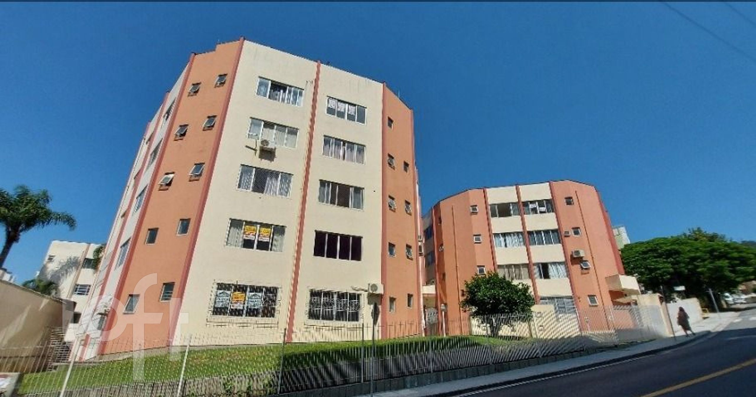 Apartamentos com 2812m², 1 quarto, no bairro Trindade em Florianópolis