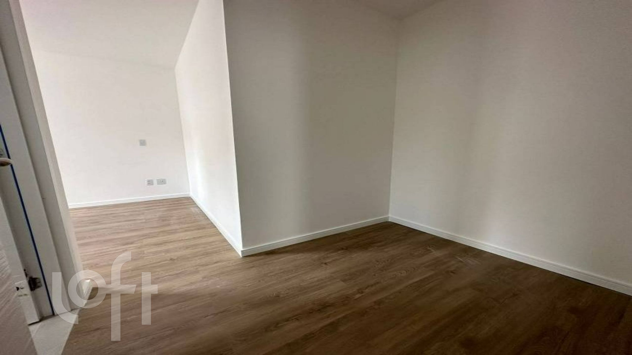 Apartamento à venda com 3 quartos, 175m² - Foto 4