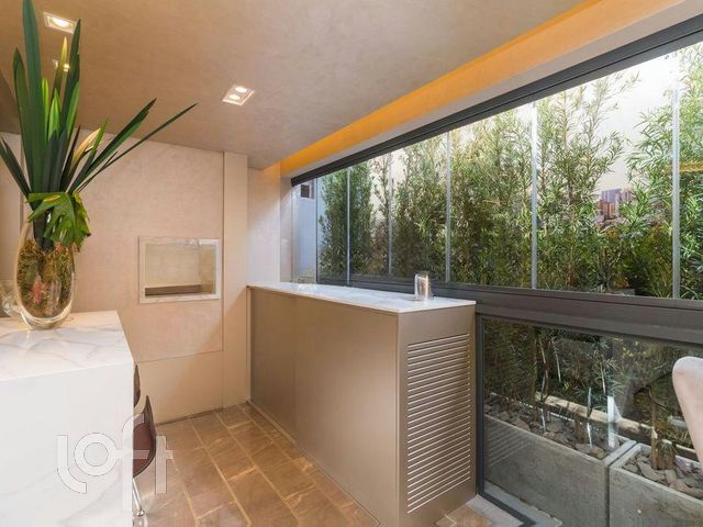 Apartamento com 90m², 3 dormitórios, 1 suíte, 2 vagas, Cidade Baixa em Porto Alegre