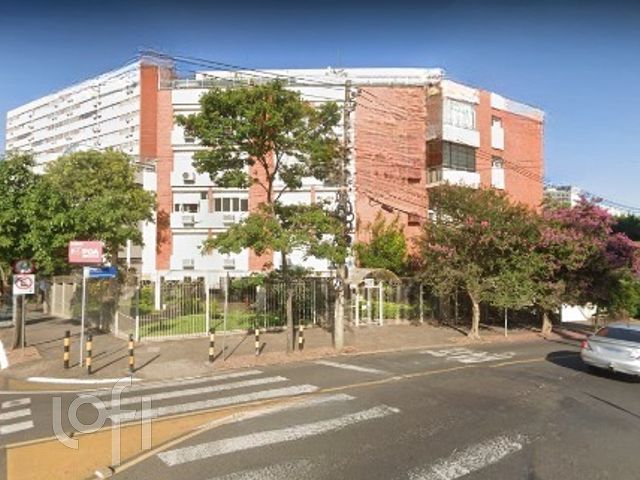Apartamento com 139m², 3 dormitórios, 1 suíte, 1 vaga, Bela Vista em Porto Alegre