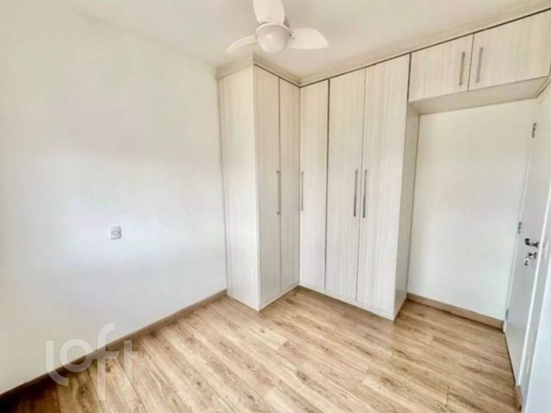 Apartamento à venda com 2 quartos, 74m² - Foto 19