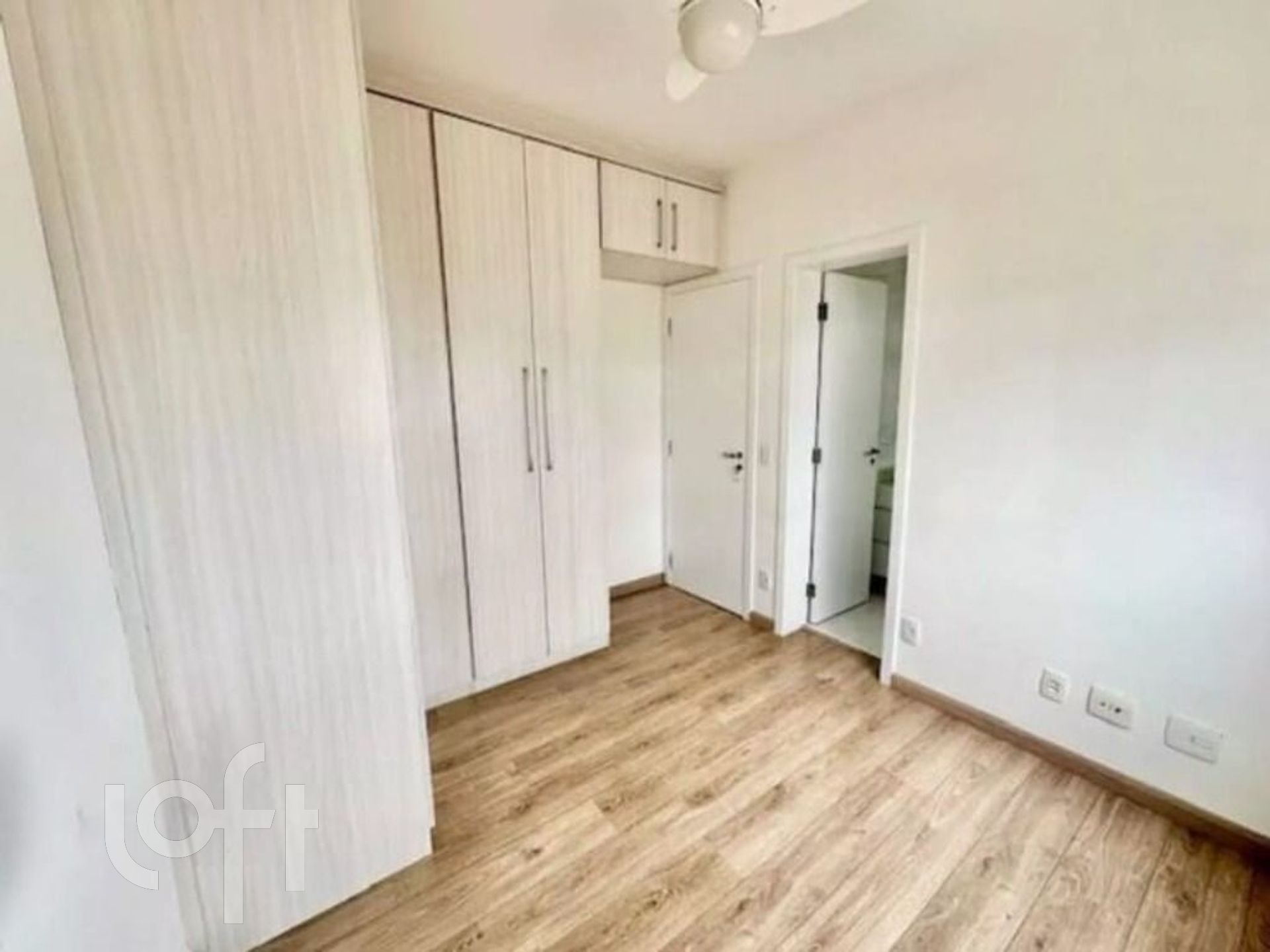 Apartamento à venda com 2 quartos, 74m² - Foto 20