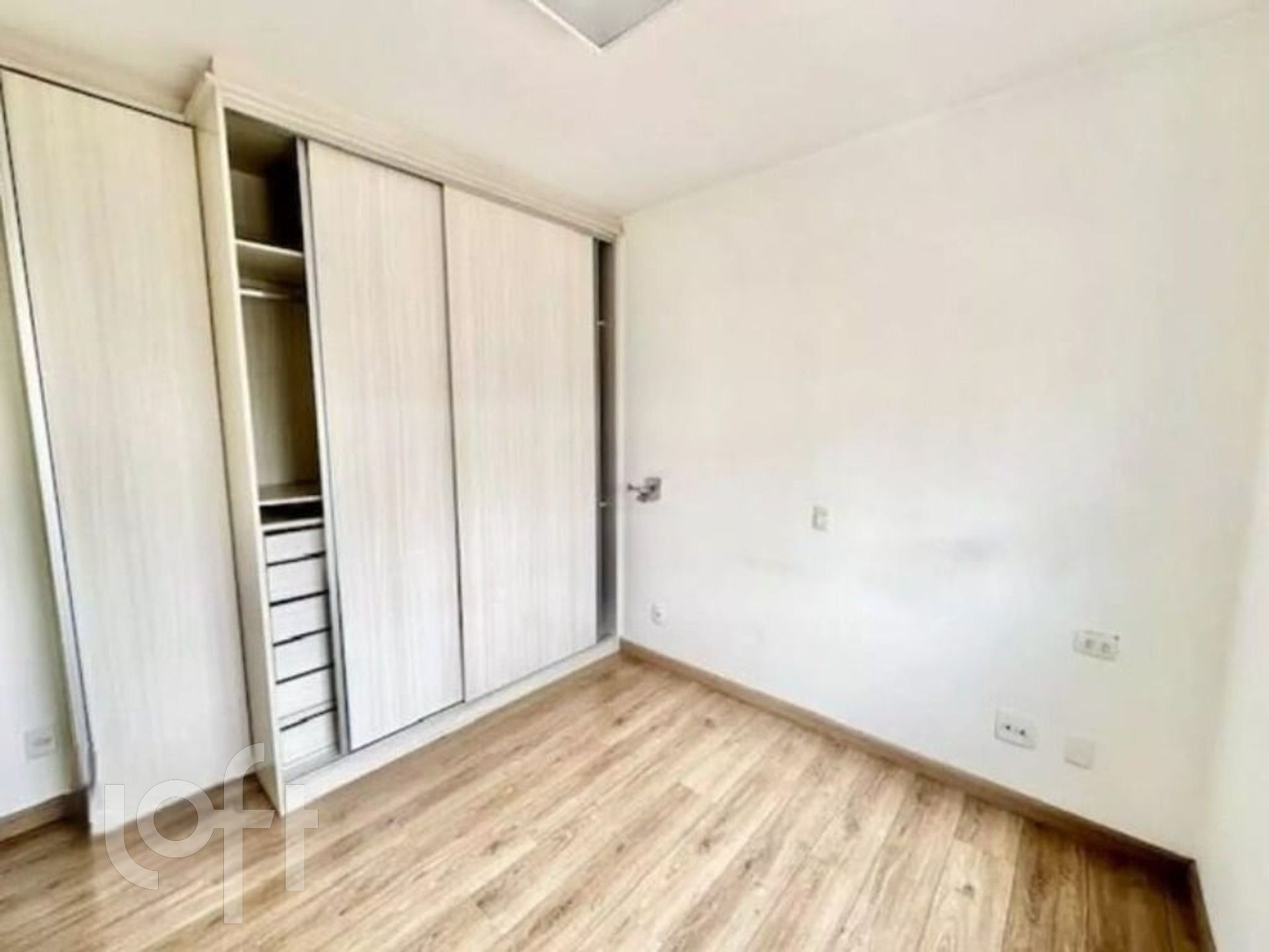 Apartamento à venda com 2 quartos, 74m² - Foto 26