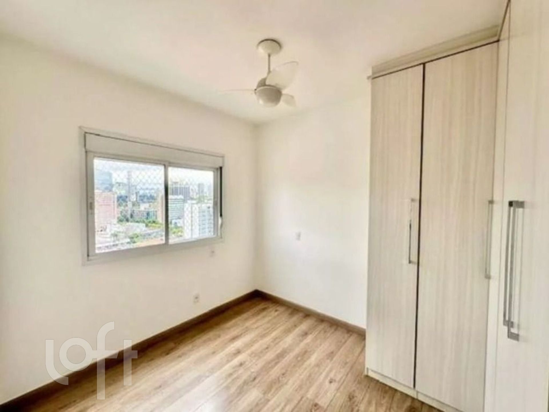 Apartamento à venda com 2 quartos, 74m² - Foto 18