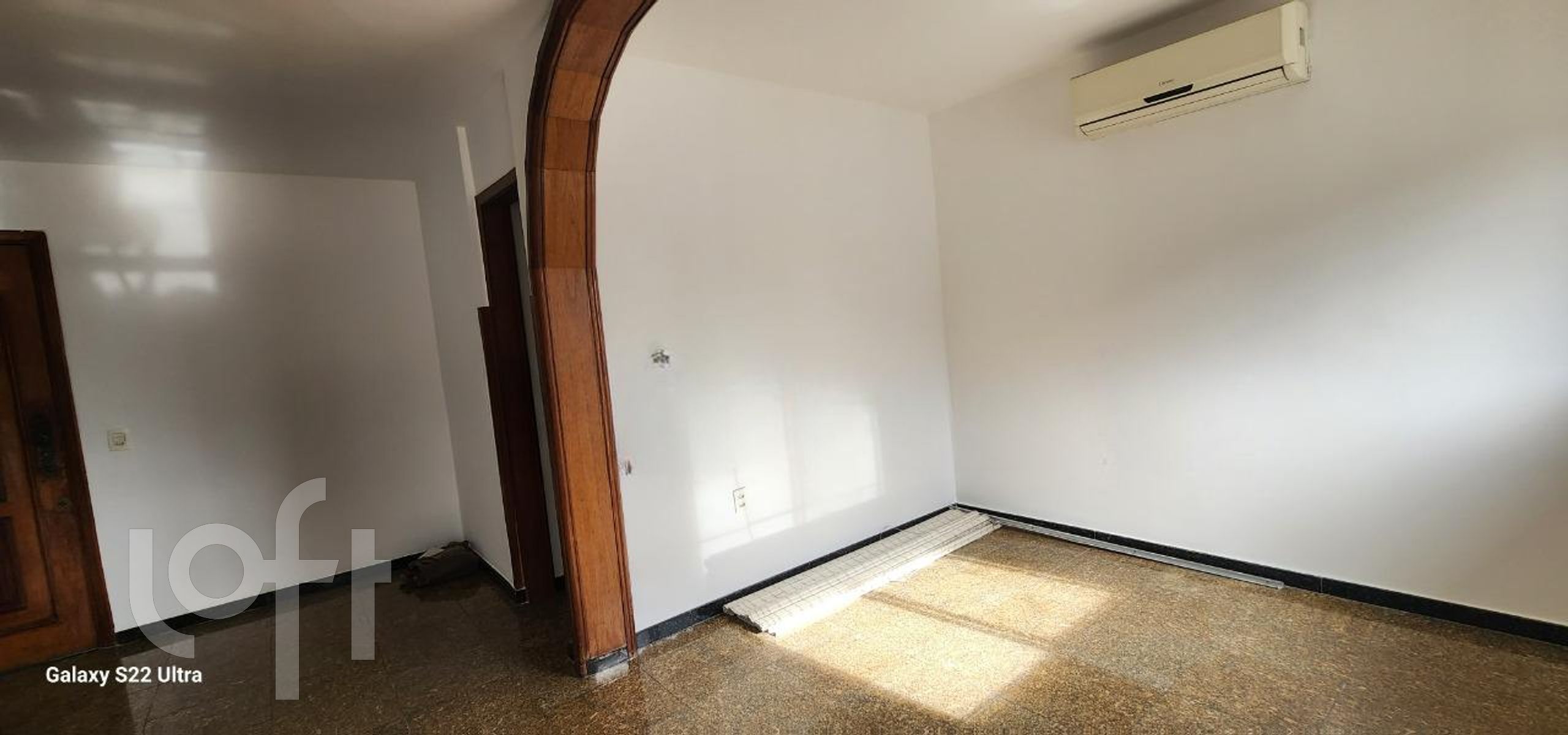 Apartamento à venda com 2 quartos, 137m² - Foto 11