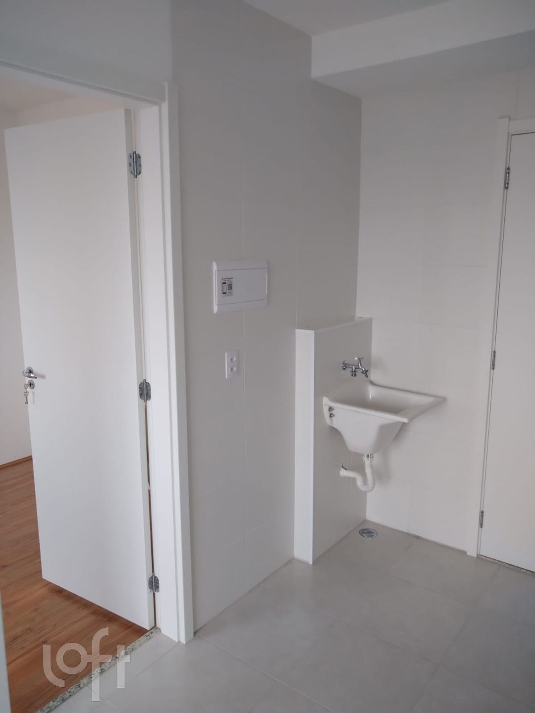 Apartamento à venda com 2 quartos, 32m² - Foto 4