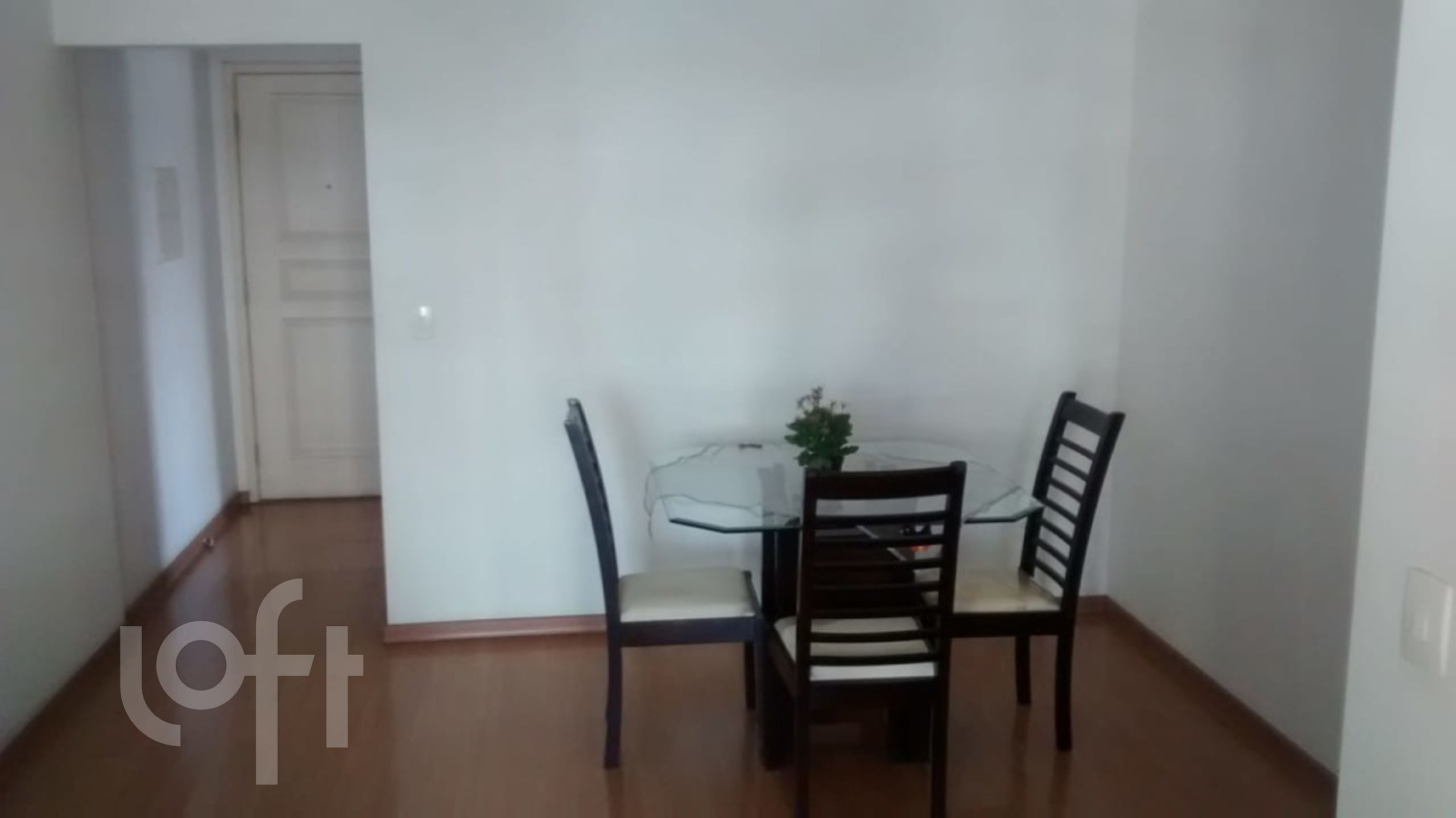 Apartamento à venda com 3 quartos, 82m² - Foto 2