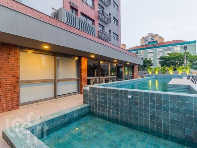 Apartamento com 47m², 1 dormitório, 1 vaga, Vila Ipiranga em Porto Alegre