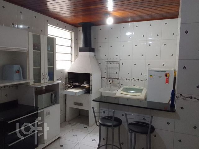 Apartamento com 69m², 2 dormitórios, Petrópolis em Porto Alegre