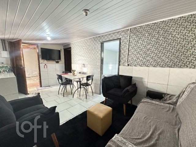 Casa com 80m², 2 dormitórios no bairro Harmonia em Canoas para Comprar
