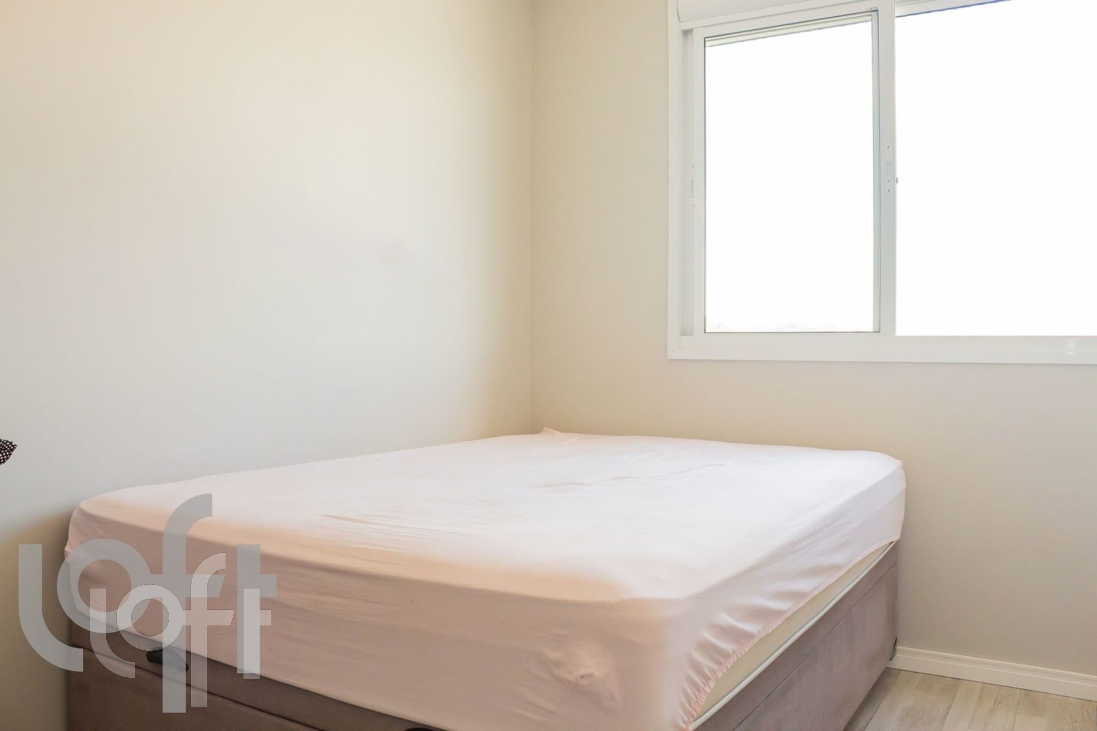 Apartamento à venda com 1 quarto, 40m² - Foto 4