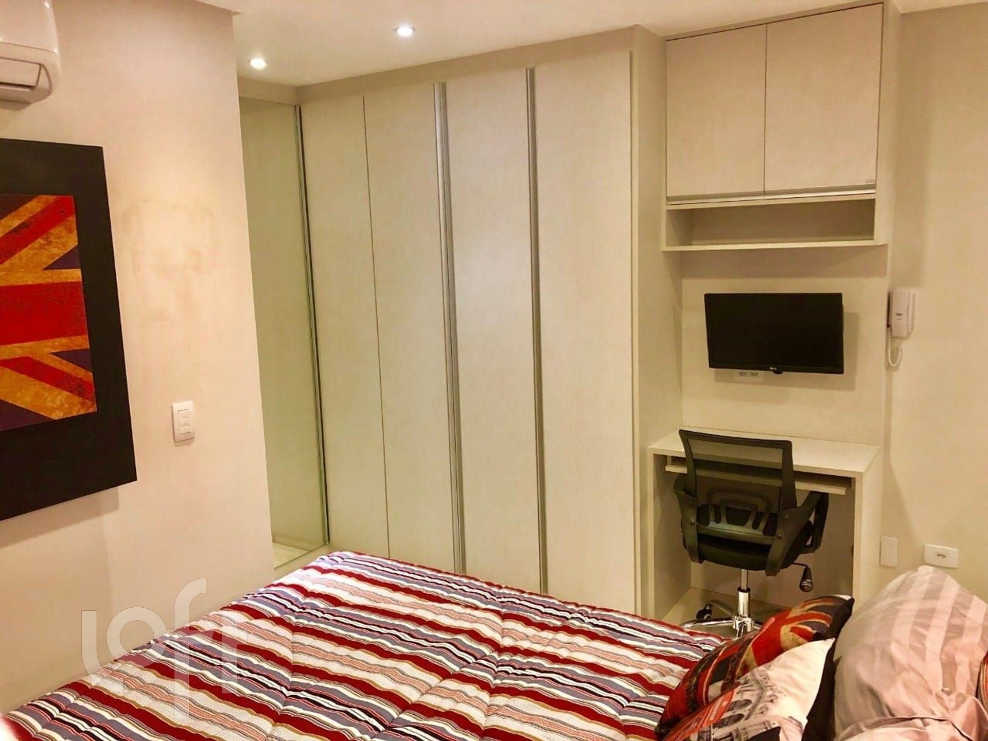 Apartamento à venda com 1 quarto, 36m² - Foto 13