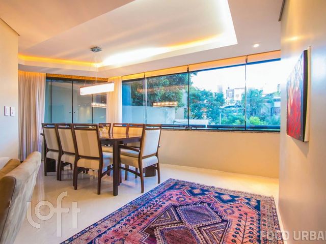 Apartamento com 140m², 3 dormitórios, 2 suítes, 1 vaga, Bela Vista em Porto Alegre