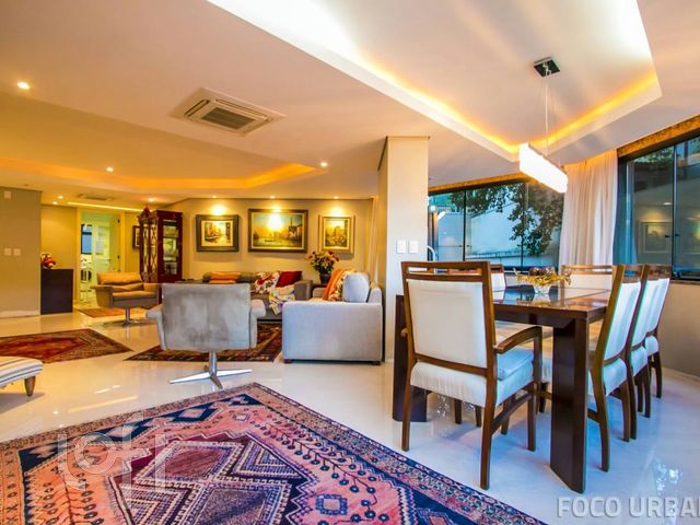 Apartamento com 140m², 3 dormitórios, 2 suítes, 1 vaga, Bela Vista em Porto Alegre