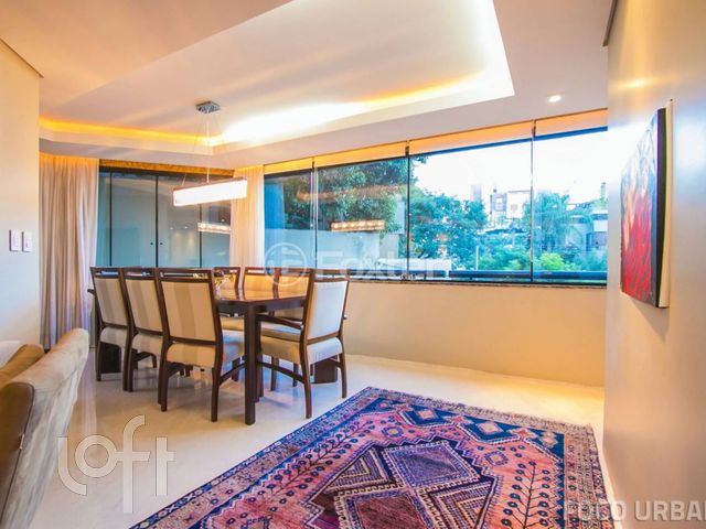 Apartamento com 140m², 3 dormitórios, 2 suítes, 1 vaga, Bela Vista em Porto Alegre
