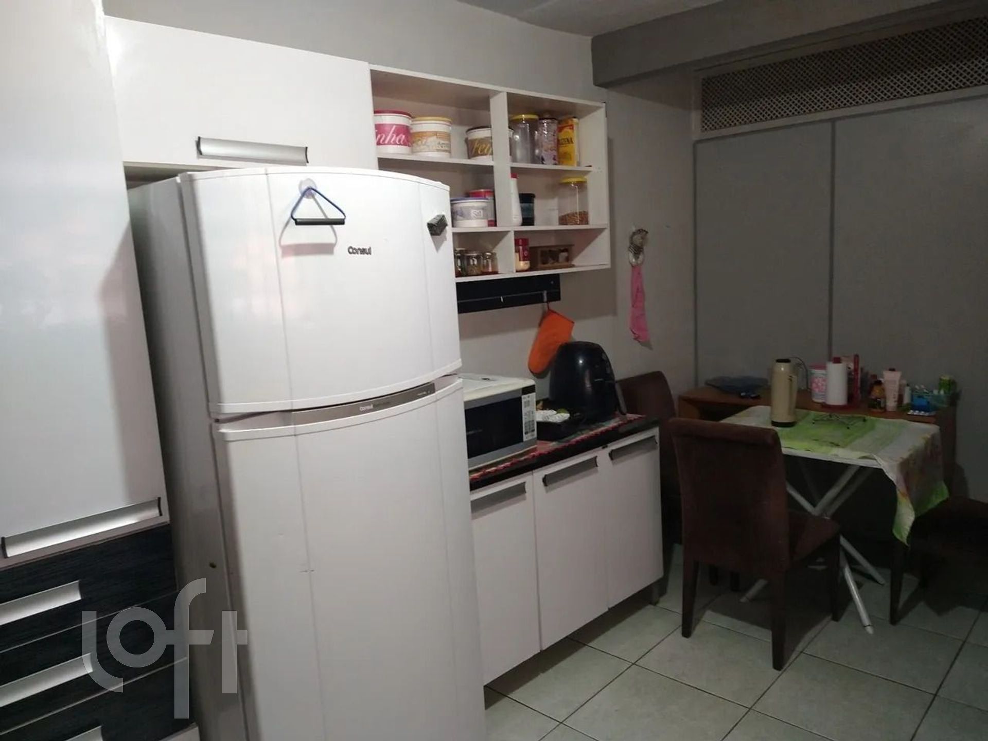 Casa à venda com 4 quartos, 100m² - Foto 4