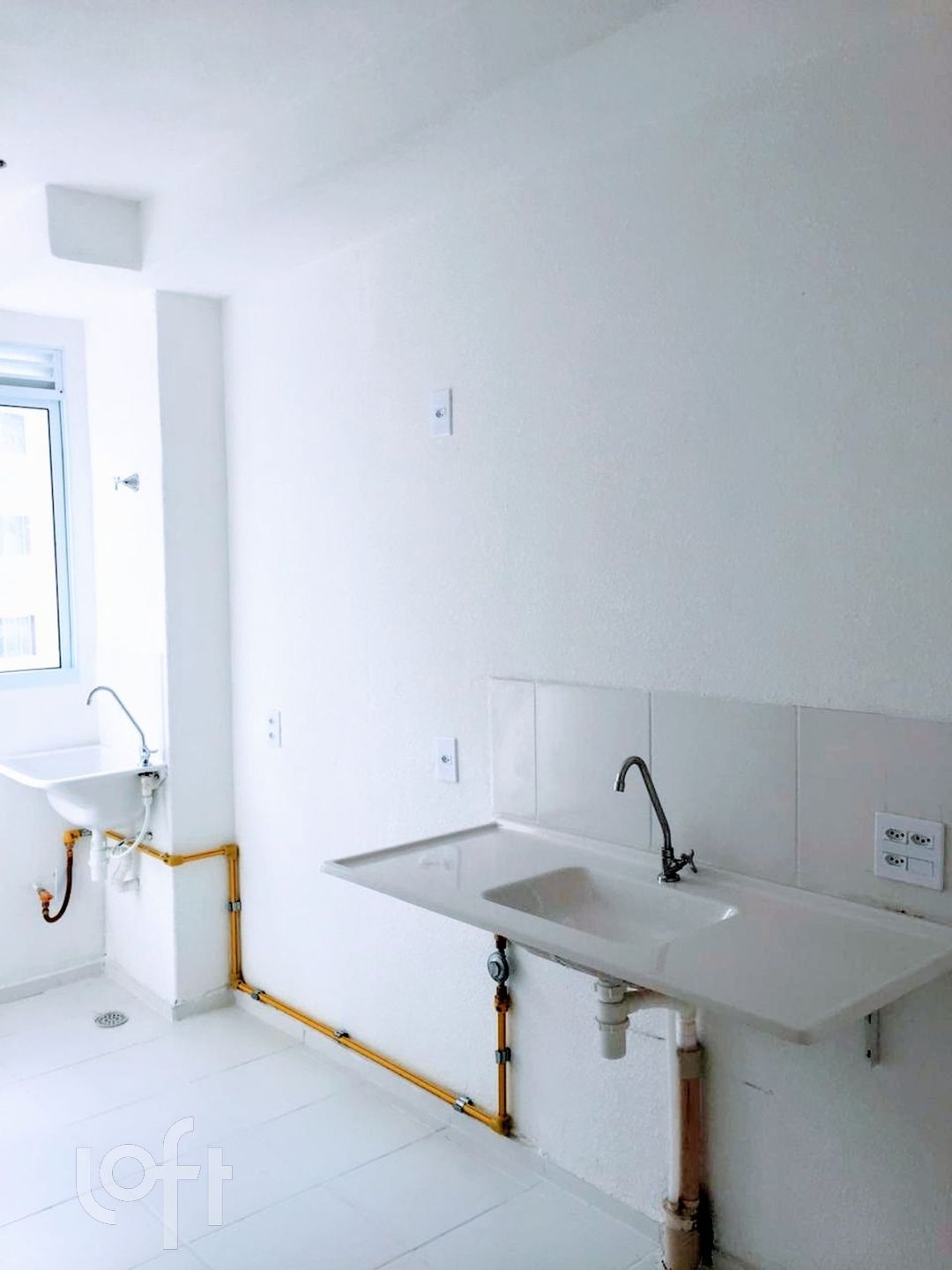 Apartamento à venda com 2 quartos, 40m² - Foto 6