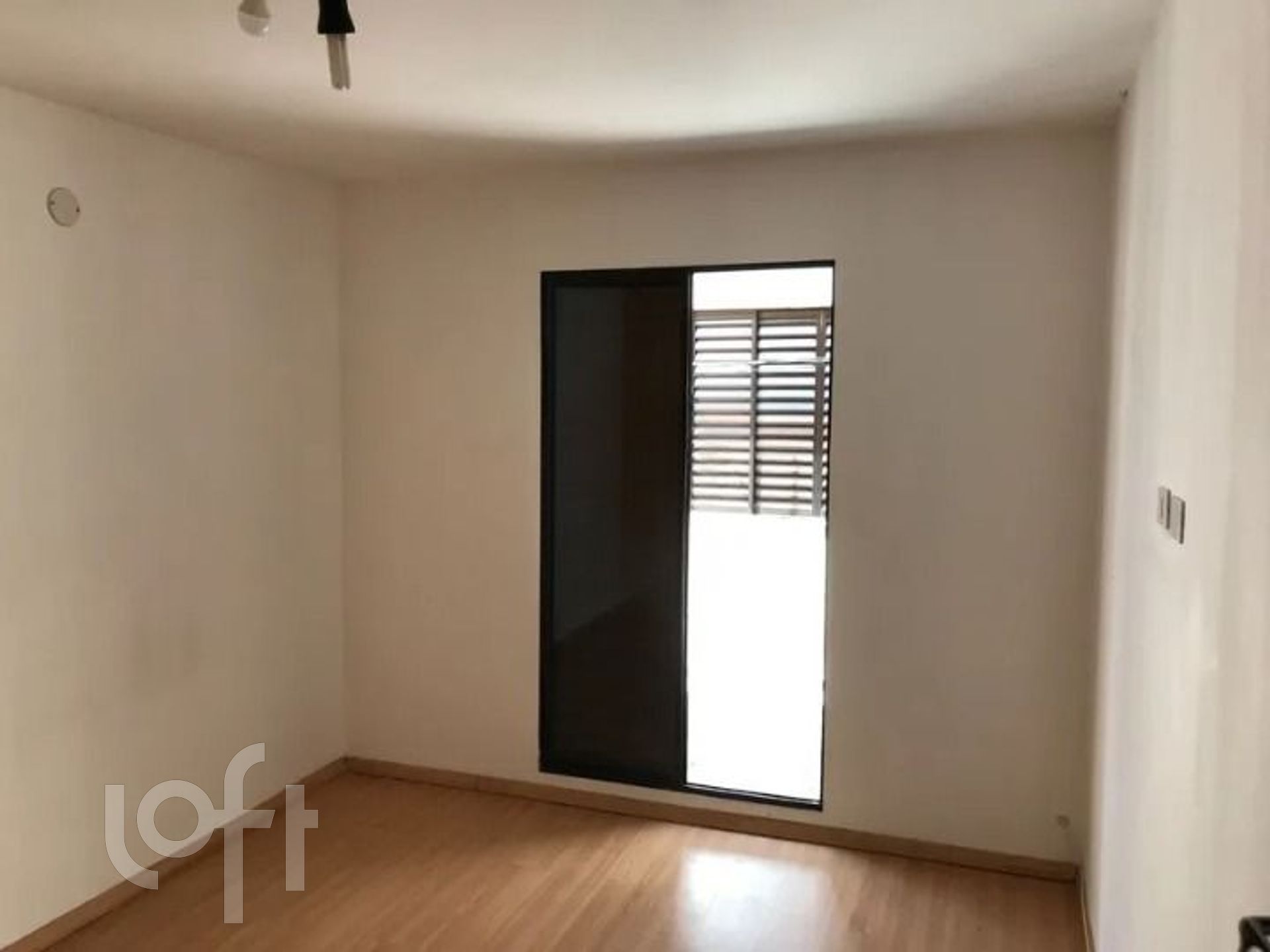 Casa à venda com 3 quartos, 202m² - Foto 5