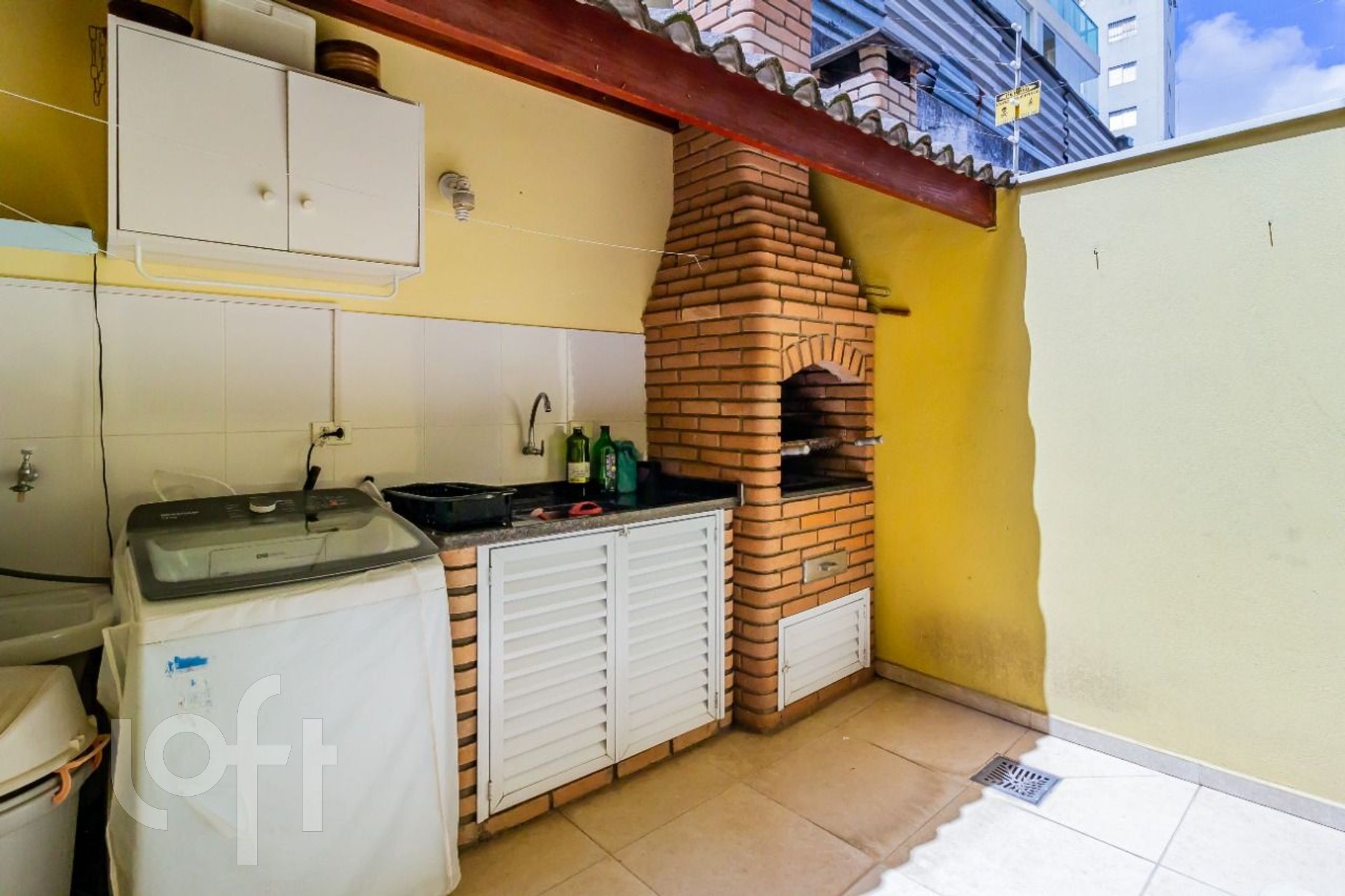 Casa à venda com 3 quartos, 100m² - Foto 32