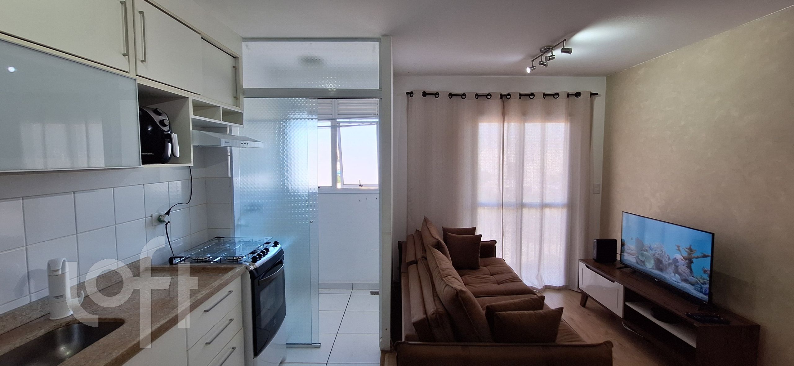 Apartamento à venda com 1 quarto, 36m² - Foto 2