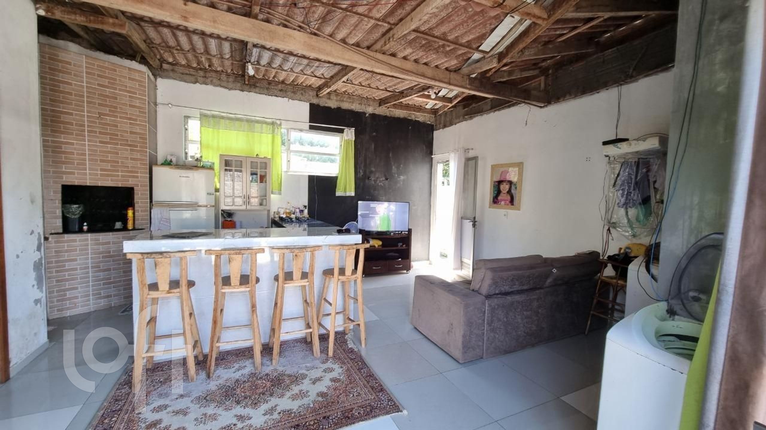 Casa à venda em Tapera da Base com 150 m², 5 quartos, 2 vagas