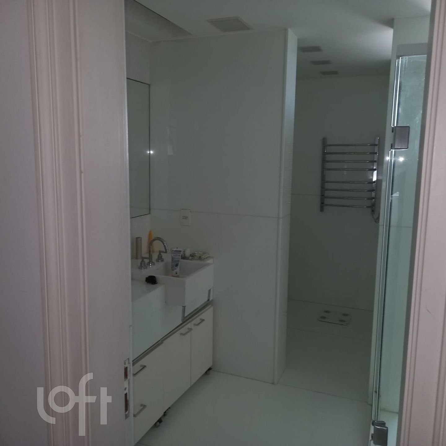 Apartamento à venda com 3 quartos, 269m² - Foto 14