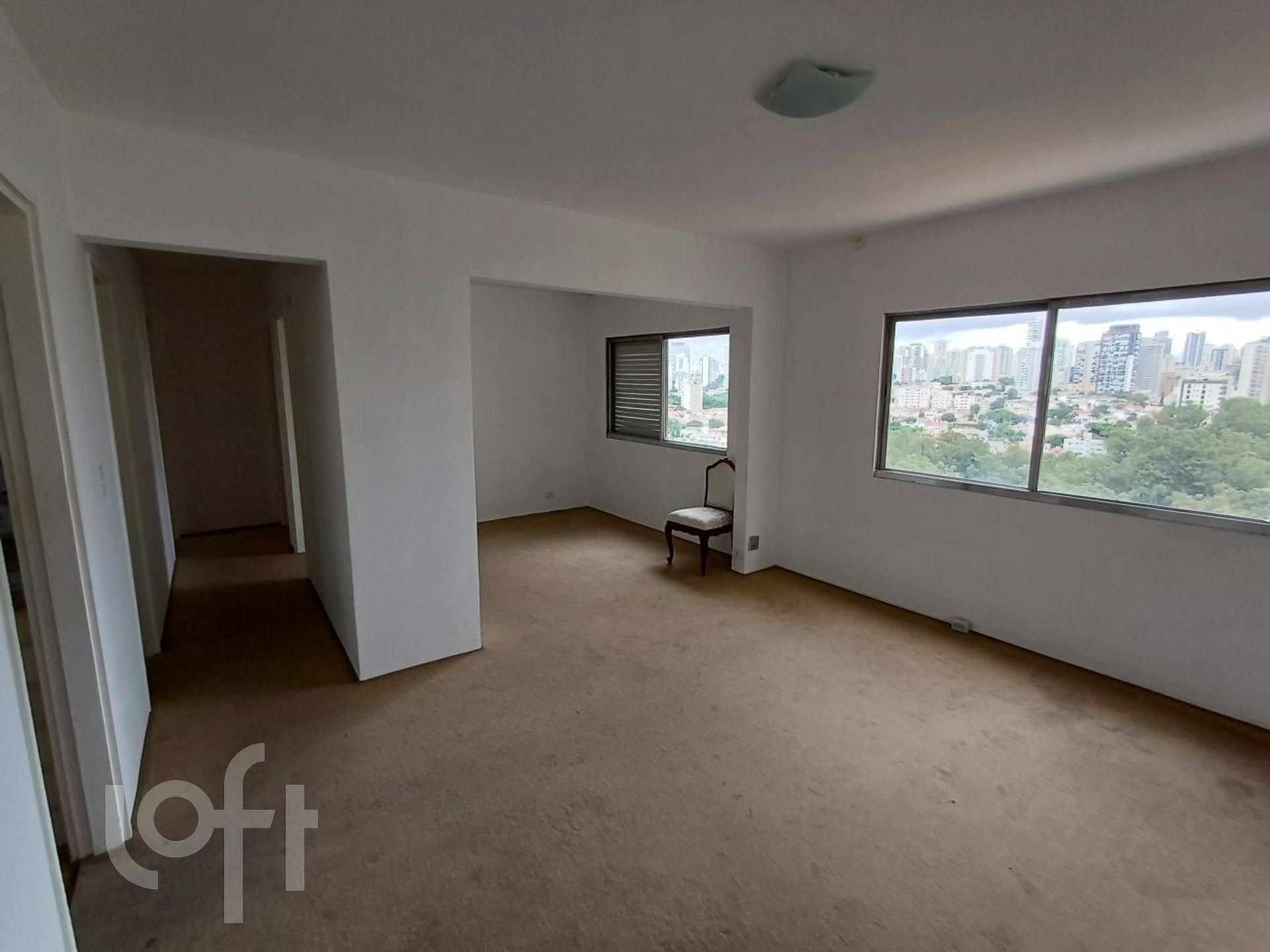 Apartamento à venda com 3 quartos, 93m² - Foto 2