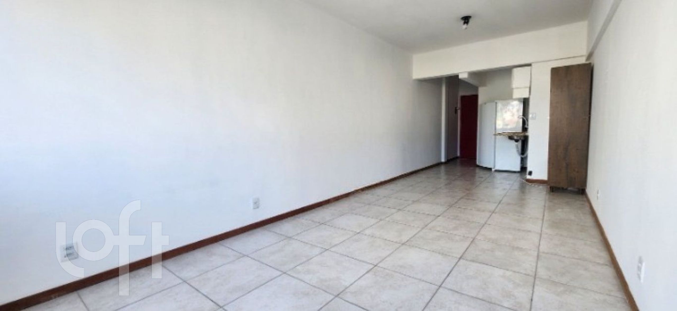 Apartamentos com 33m², 1 quarto, no bairro Centro em Florianópolis