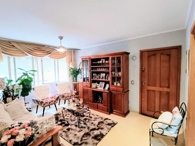 Apartamento com 103m², 3 dormitórios, 1 suíte, 1 vaga, Cristo Redentor em Porto Alegre