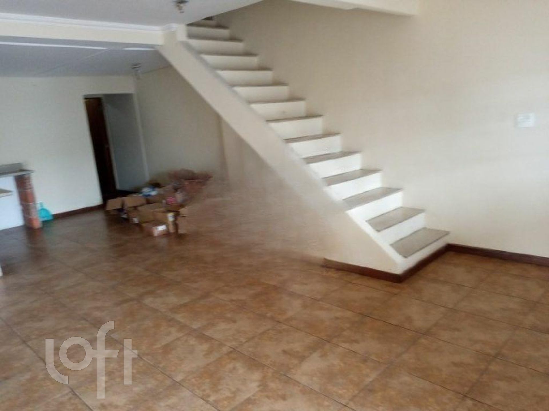 Casa à venda com 3 quartos, 250m² - Foto 5