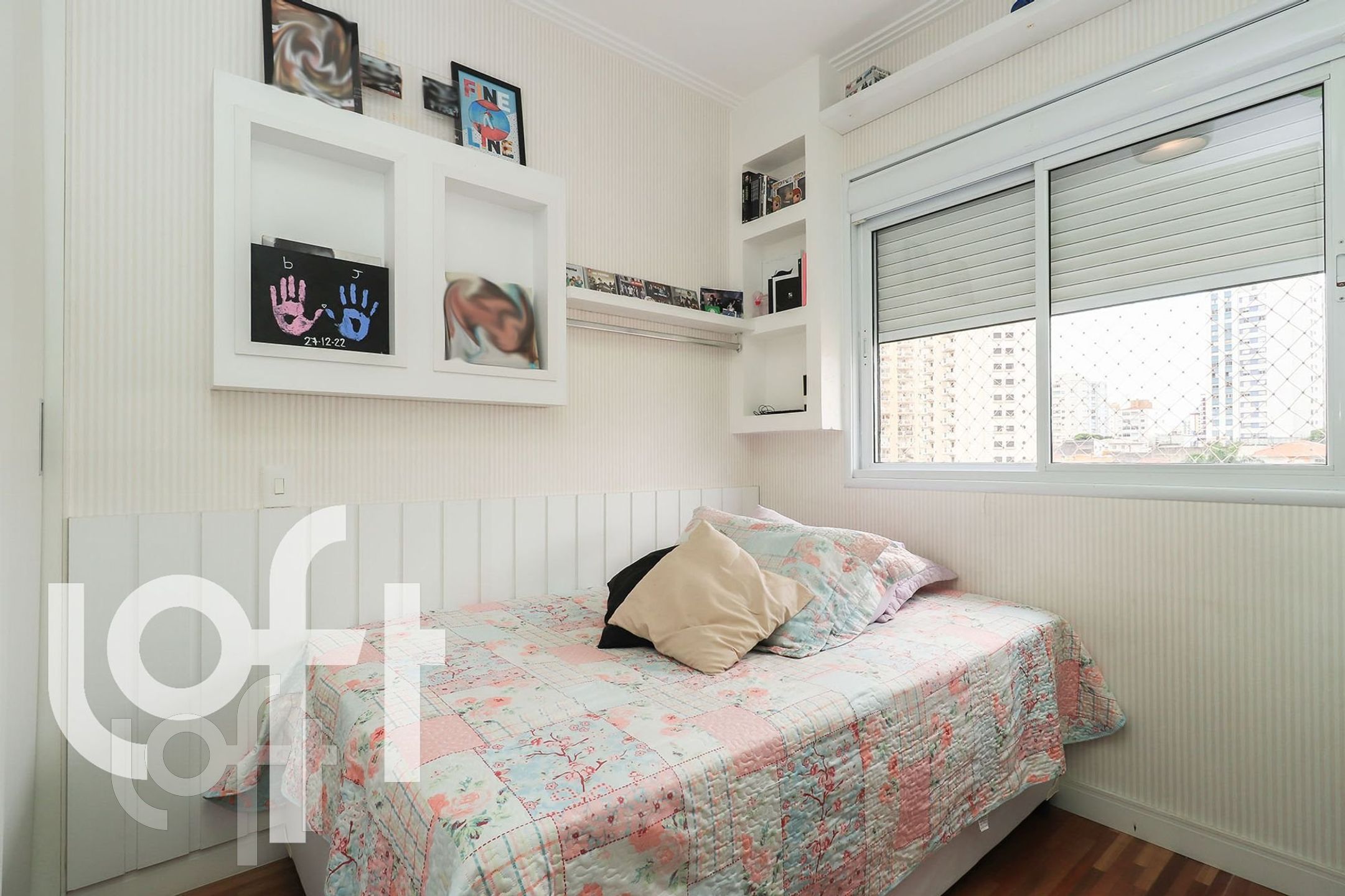 Apartamento à venda com 4 quartos, 184m² - Foto 7