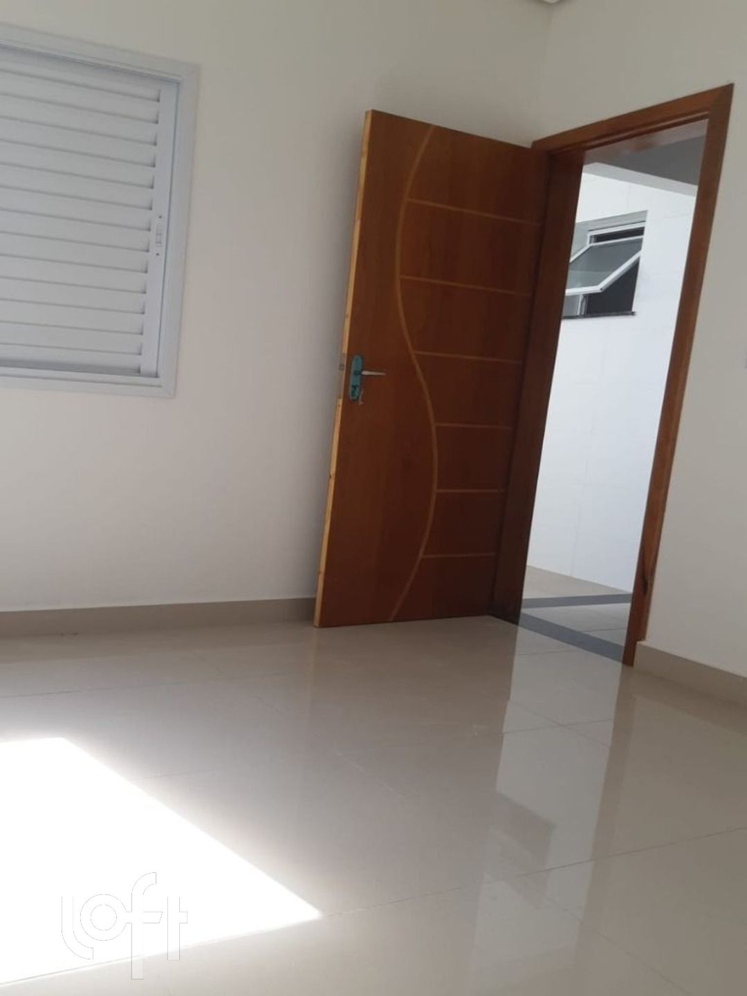 Apartamento à venda com 2 quartos, 44m² - Foto 3