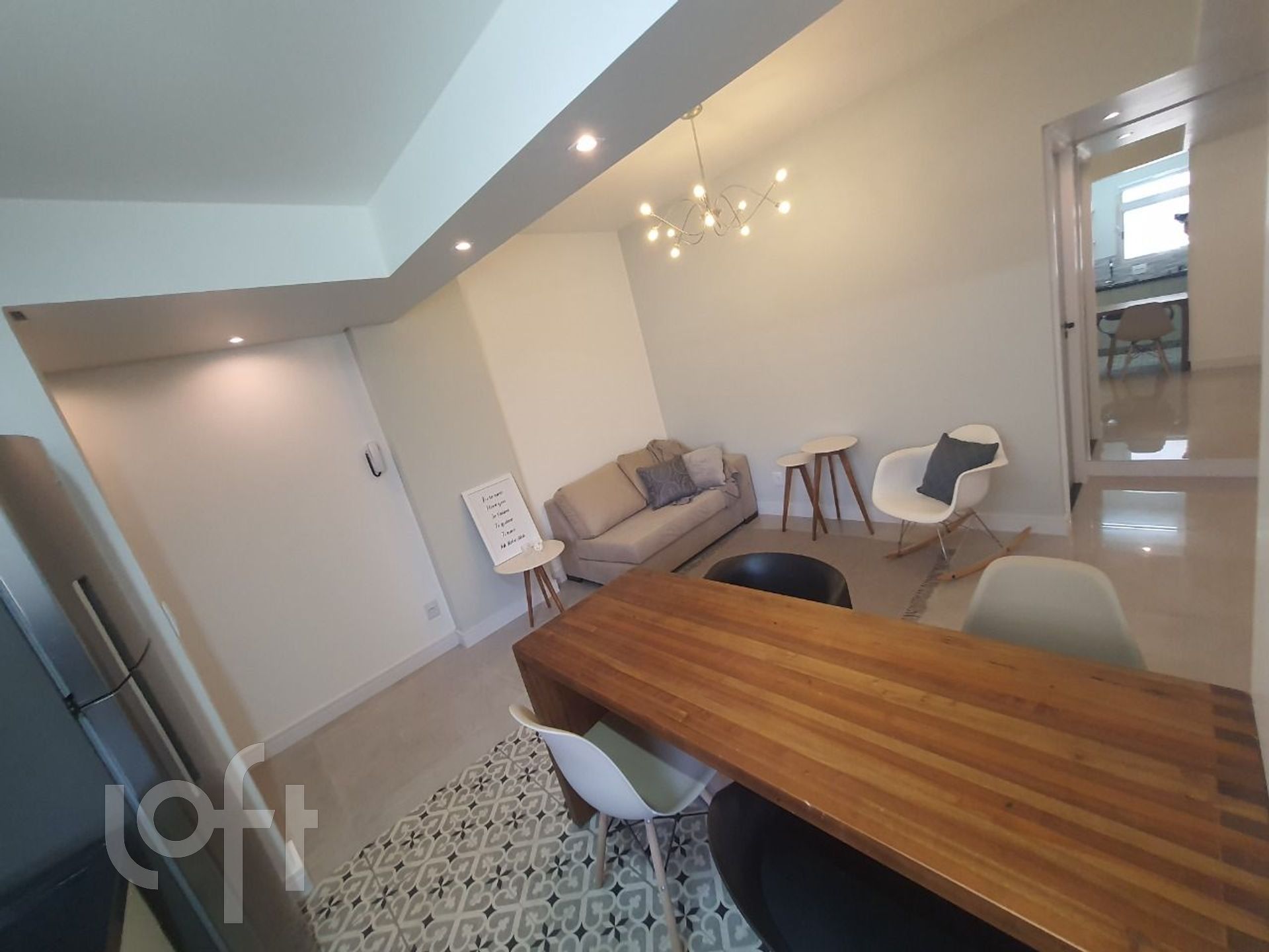 Apartamento à venda com 2 quartos, 56m² - Foto 4